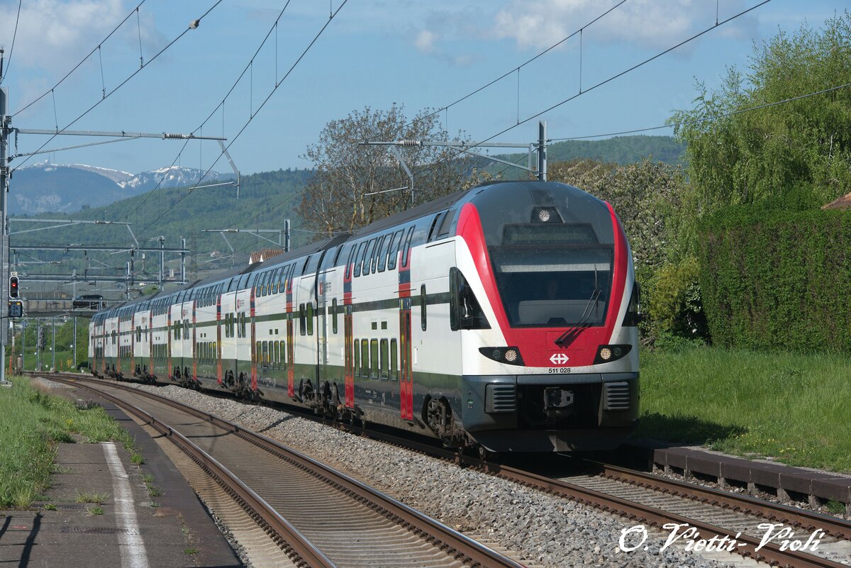 RABe 511 028
Ici à Perroy
Le 24 Avril 2018
