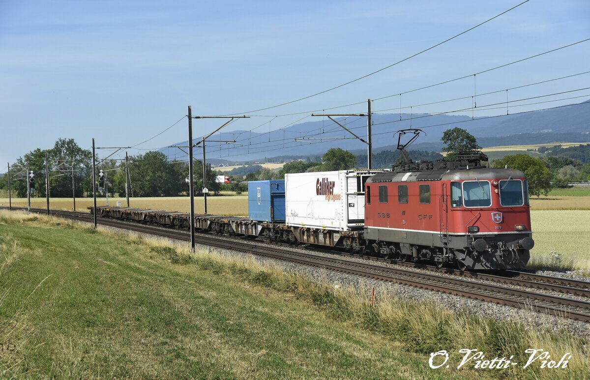 Re 420 177
Ici à Essert-Pittet
Le 26 Juin 2015