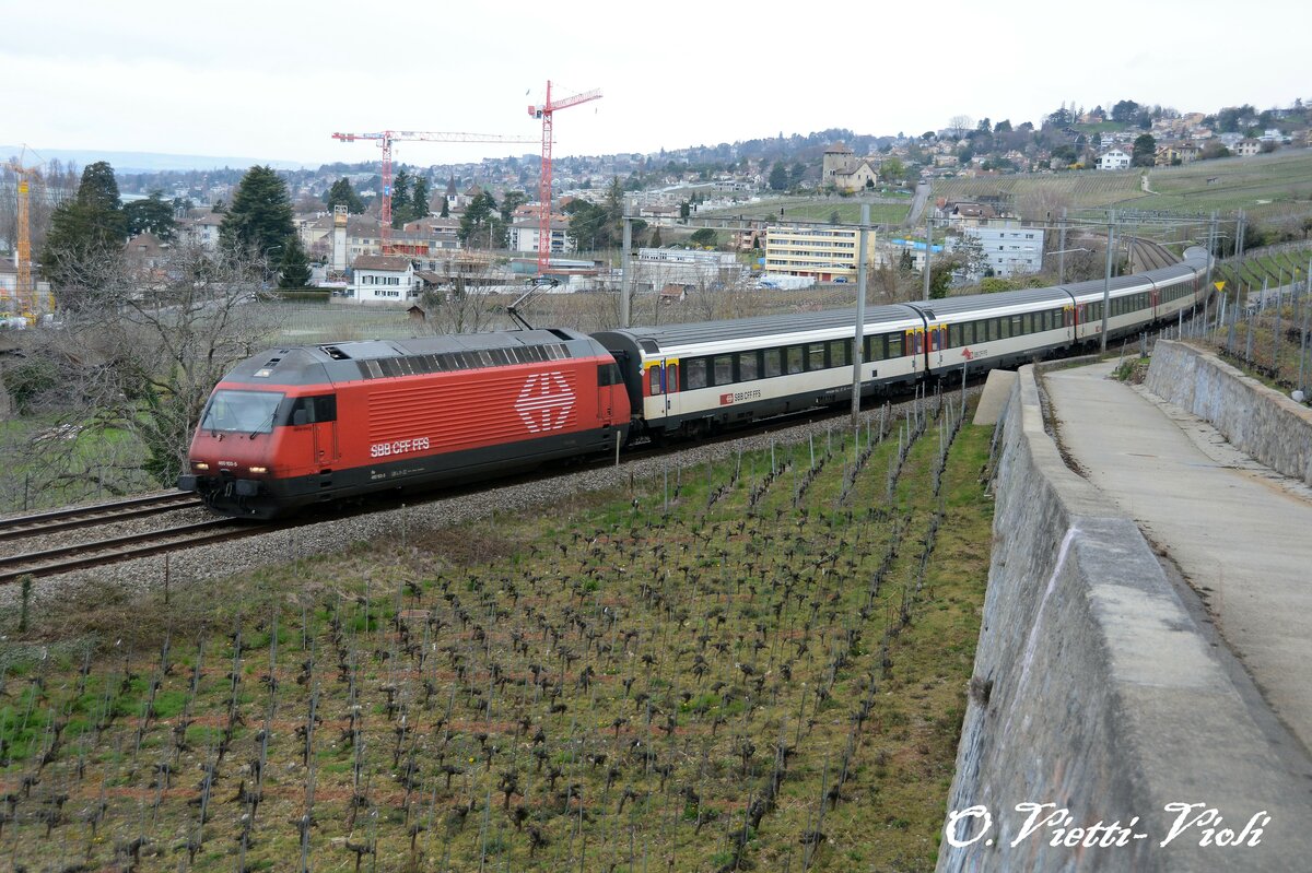 Re 460 103 [Heitersberg]
Ici à Lutry
Le 01 Avril 2015