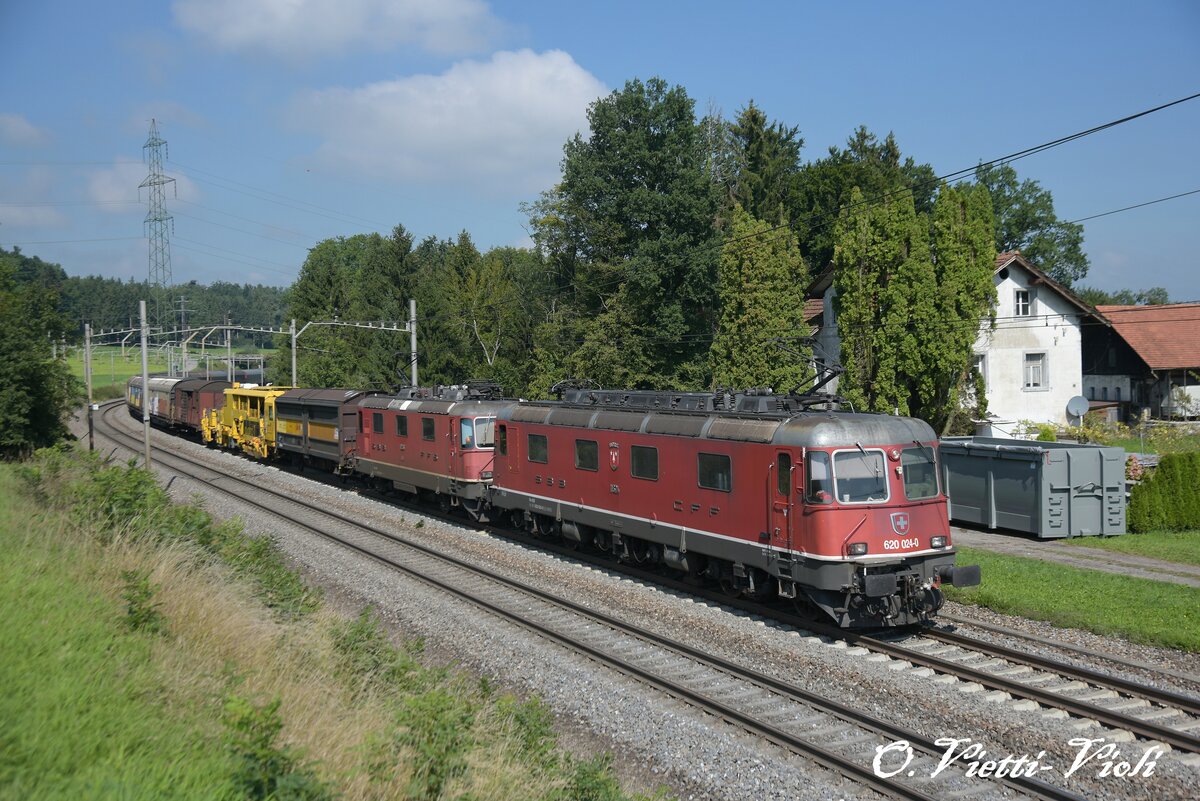 Re 620 024 [Rothrist]
Ici à Mühlau
Le 03 Septembre 2019