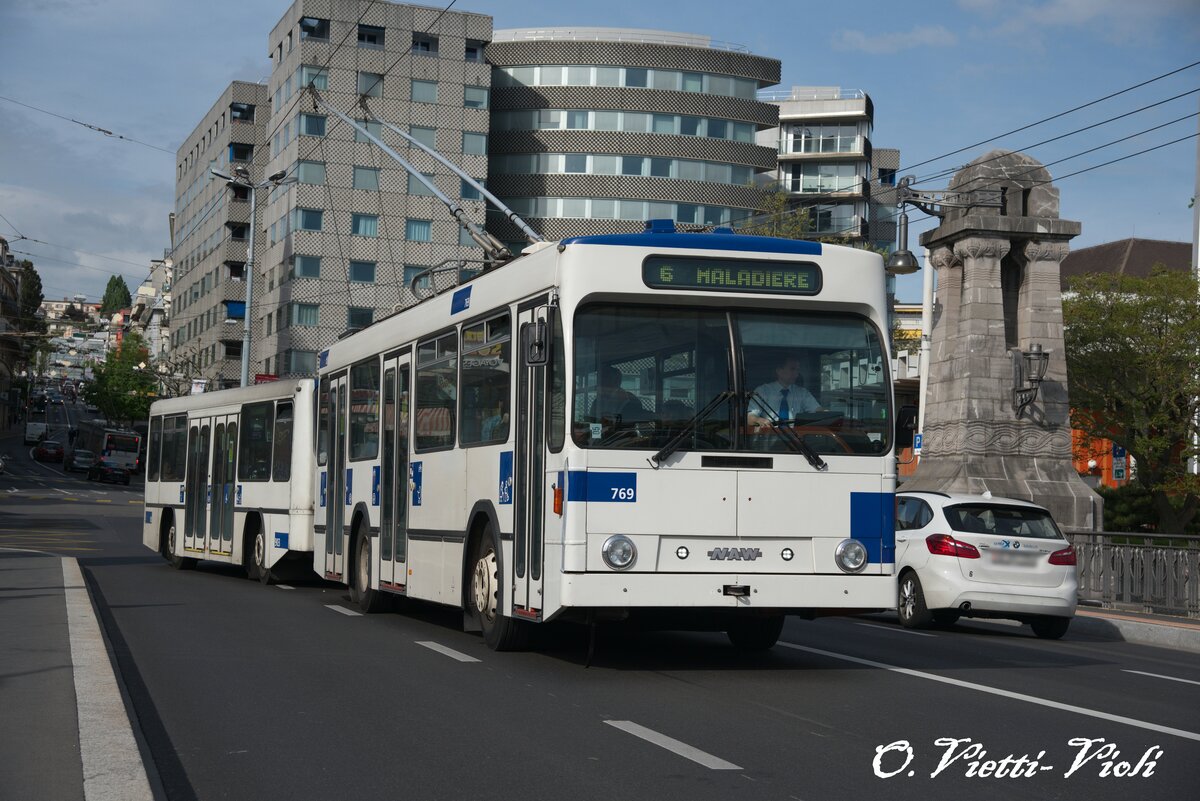Trolleybus Naw/Lauber 769
Ici à Pont Chauderon
Le 26 Avril 2018