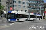 Trolleybus articulé Hess LighTram 25 710  Ici au carrefour de Lausanne Chauderon  le 10 Juin 2021