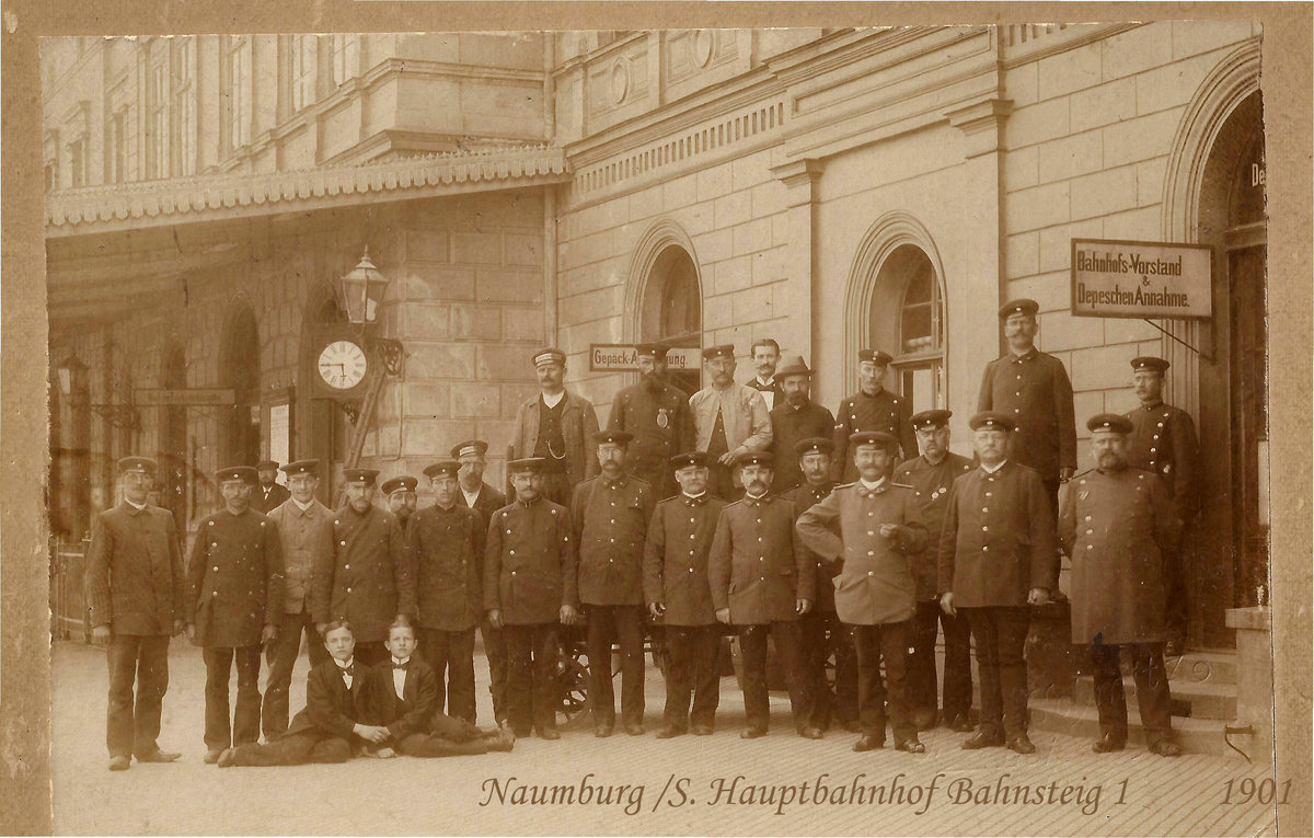 1901 am Bahnsteig 1 in Naumburg Hbf. (Foto: Sammlung Hans Grau)