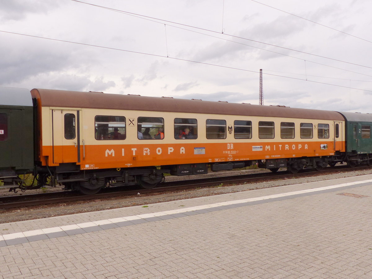 DR 51 50 88-15 023-7 WRg (D-EFSFT 55 80 88-13 023-7) im DLr 24892 nach Laucha, am 09.09.2017 in Naumburg Hbf.