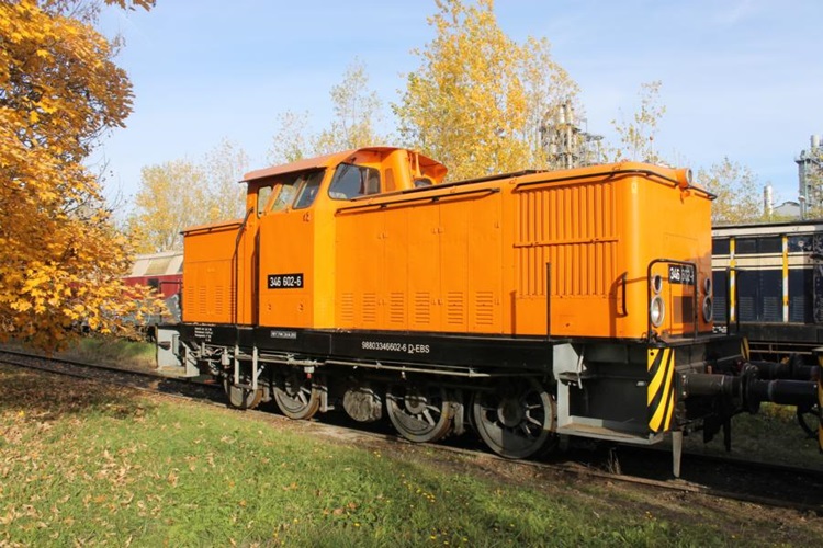 EBS 346 602-6 am 24.10.2015 in Karsdorf. (Foto: fantomas)