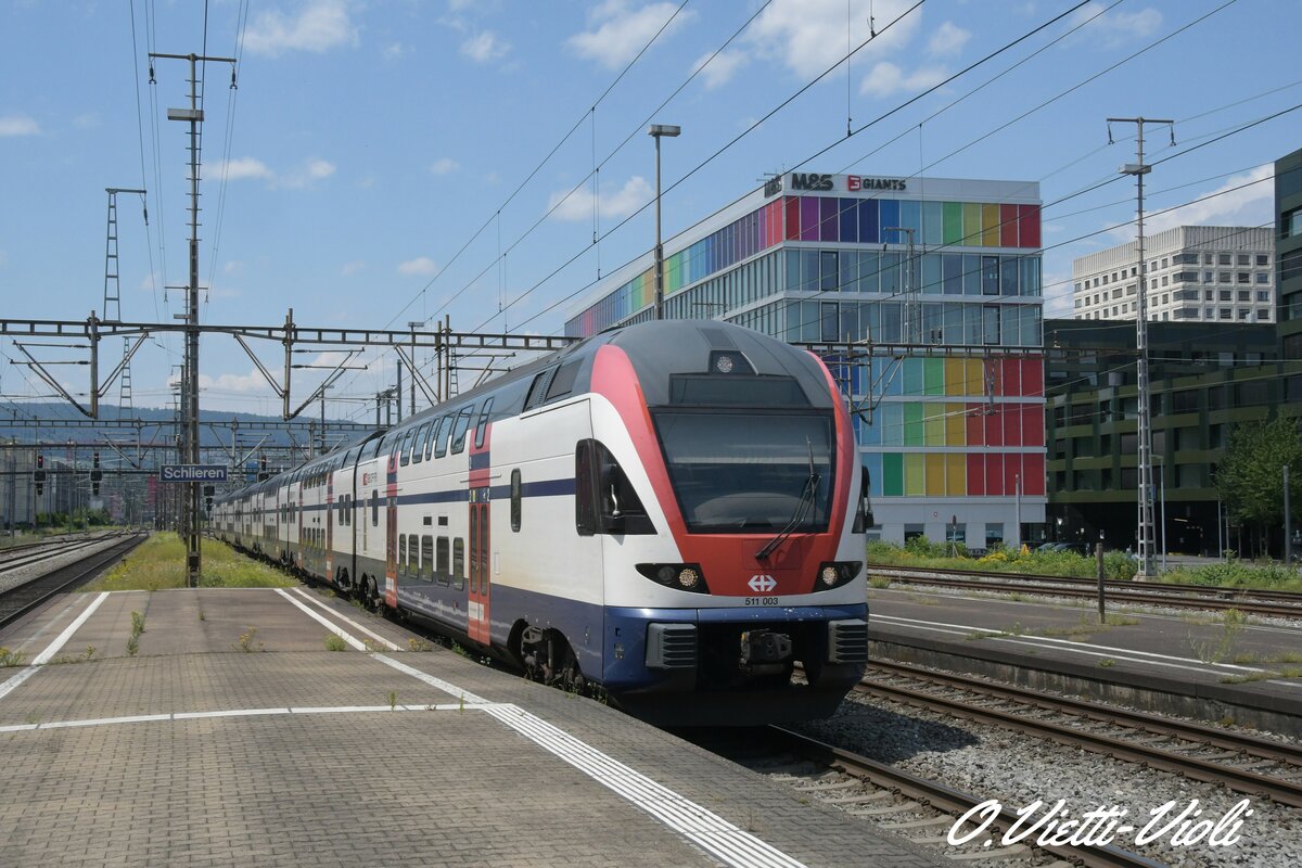 RABe 511 003
Ici à Schlieren
Le 27 Juin 2020