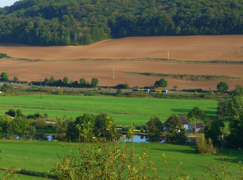 RB 25985 von Wangen (Arche Nebra) nach Naumburg (S) Ost im Unstruttal bei Balgst�dt; 19.09.2009