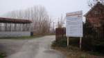 Der verwaiste Bf Laucha w�hrend der Streckensperrung und den Umbauarbeiten; 09.11.2011 (Foto: G�nther G�bel)