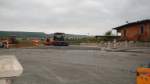 Bauarbeiten an der neuen Bahn-Bus-Schnittstelle am 26.09.2013 am Bahnhof Laucha.