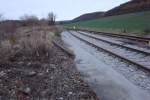 Am 09.11.2015 waren die Bauarbeiten am Ostkopf des Lauchaer Bahnhofs bereits abgeschlossen.