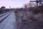 Am 09.11.2015 waren die Bauarbeiten am Ostkopf des Lauchaer Bahnhofs bereits abgeschlossen.