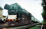DR 44 1093-2 mit dem Geburtstagssonderzug am 01.10.1989 im Bf Freyburg.