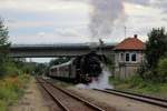 EFSFT 44 1486-8 mit dem DPE 24178 aus Magdeburg, am 09.09.2017 bei der Einfahrt in Freyburg Bbf.