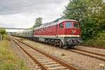 LEG 132 004-3 mit dem DLr 52335 nach Freyburg, am 09.09.2017 in Karsdorf Bbf.