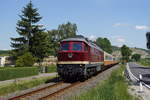 Am 22.05.2018 wurde der  EBS-St�dteexpress  nach der R�ckkehr aus Binz von der EBS 132 334-4 als DLr 20055 von Erfurt Gbf nach Karsdorf �berf�hrt.