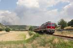 EBS 132 334-4 mit 4 Triebwagen der BR 628 aus Ulm, am 17.07.2018 bei Balgstädt.