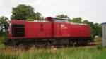 BBL 8 (92 80 1203 121-9 D-BBL, ex KUBE CON rail 19) als Tfzf zur Gleisbaustelle der DGT bei Wangen, im Bf Laucha; 22.07.2011 (Foto: G�nther G�bel)