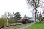 Die EBS 110 001 war am 19.04.2021 in Balgst�dt mit Kesselwagen und den FWK-Loks 143 848 + 243 936 nach Karsdorf unterwegs.(Foto: Wolfgang Krolop)