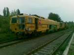 DB Netz Instandhaltung Plasser & Theurer Dynamic Stopfexpress 09-3X  Niedersachsen , im Bf Karsdorf.