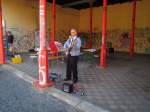 Am 11.09.2010 wurden die Besucher des Freyburger Winzerfests am Bahnhof durch unser Mitglied Herr Kressner musikalisch begr��t.