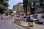 Am 19.08.1990 auf dem Vorplatz in Naumburg Hbf.