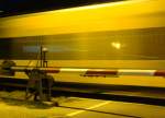 Am 16.07.2009 fotografierte G�nther G�bel am Bahn�bergang in Laucha einen 672er der Burgenlandbahn, der als Leerzug von Nebra nach Naumburg Hbf unterwegs war.
