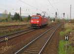 Railion 152 052-7 als Tfzf Richtung Gro�heringen, am 13.04.2012 in Naumburg Hbf.