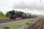 DB Museum 03 1010-2 mit dem DPE 20041 von Berlin-Sch�neweide Pbf nach Meiningen, am 17.05.2014 bei der Ausfahrt in Naumburg Hbf.
