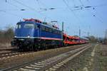 TRI 110 469-4, im Einsatz für den Bahntouristikexpress, mit dem DLr 1803 von Berlin Halens N nach Nürnberg Hbf, am 13.03.2017 in Naumburg Hbf.