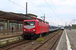 SRS 143 020-6 mit einer RB25 von Saalfeld (S) nach Halle (S) Hbf, am 29.06.2022 in Naumburg (S) Hbf.