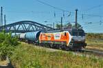 Budamar 383 220 mit dem DGS 48996 von Wien-Stadlau nach Hamburg, am 12.08.2022 in Naumburg (S) Hbf.