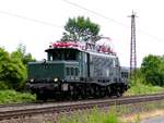 E94 088 (97 80 8194 088-1 D-UEF) der  Elektrische Zugf�rderung W�rttemberg  als Tfzf von Leipzig nach Frankfurt (M), am 18.07.2025 in Naumburg (S) Hbf.
