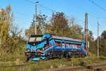Am 30.10.2025 pausierte die FWK 185 325-5 in Naumburg (S).
