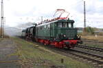Am 10.04.2026 war in Naumburg (S) Hbf die E 44 044 vom DB Fahrzeuginstandhaltungswerk Dessau zusammen mit der 50 3501 vom Meininger Dampflok Verein e.V.