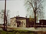 Das Bahnhofsgeb�ude in Kirchscheidungen am 03.05.1980.