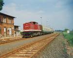 DB 202 379-4 mit einem Personenzug von Naumburg (S) Hbf nach Artern im Bf Gehofen.