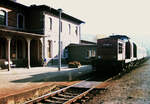 DR 201 100-5 mit einem Personenzug nach Naumburg (S) Hbf, 1992 im Bahnhof Nebra.