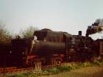 DR 52 8105-0 mit einem Personenzug von Querfurt nach Vitzenburg, am 05.05.1980 bei Grockst�dt.
