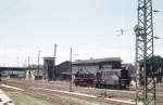 Im Juni 1980 fotografierte Klaus Pollm�cher die DR 44 0618-7 als Lzv 58310 nach Camburg in Naumburg Hbf.