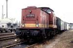 DR 112 528-5 am 03.12.1991 in Naumburg Hbf.