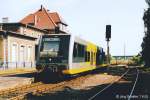 KEG VT xxx als RB nach Zeitz, am 07.06.2003 im Bf Freyburg.