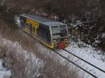 Burgenlandbahn 672 916 als RB 34875 von Wangen nach Naumburg Ost, am 28.01.2014 bei Burgscheidungen.