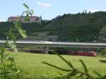 DB 232 556-3 mit einem Zementzug (S�cke in Ganzwagen) aus Karsdorf bei der Ausfahrt in Freyburg (Unstrut); 08.06.2006 (Foto: Thomas Menzel)