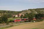DB 642 665 + 642 xxx als RB 34875 von Nebra nach Naumburg Ost, am 12.09.2015 im Unstruttal bei Balgstädt.