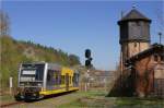 Burgenlandbahn 672 904-0  Happy Corax  verl��t als RB nach Zeitz den Bf Nebra; 15.04.2007 (Foto: John Henry Deterding)  