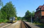 Burgenlandbahn 672 911 als RB 25968 von Naumburg Ost nach Wangen, im Bf Freyburg; 29.06.2010