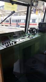 Der Führerstand von EBS 772 345-5 am 05.10.2014 in Naumburg Hbf. (Foto: Karolin Thomas)