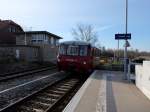 Am 07.04.2015 brachte das  Ferkeltaxi  772 345 der EBS eine Kindergartengruppe aus Karsdorf nach Laucha.
