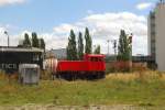 EBS 102 002-3 und CTL ST43 R007 am 08.09.2012 abgestellt in Karsdorf.