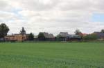 SEM 50 3648-8 mit dem leeren Winzerfestsonderzug aus Chemnitz, am 09.09.2006 auf der Fahrt von  der Abstellung in Karsdorf nach Freyburg, in Kirchscheidungen.